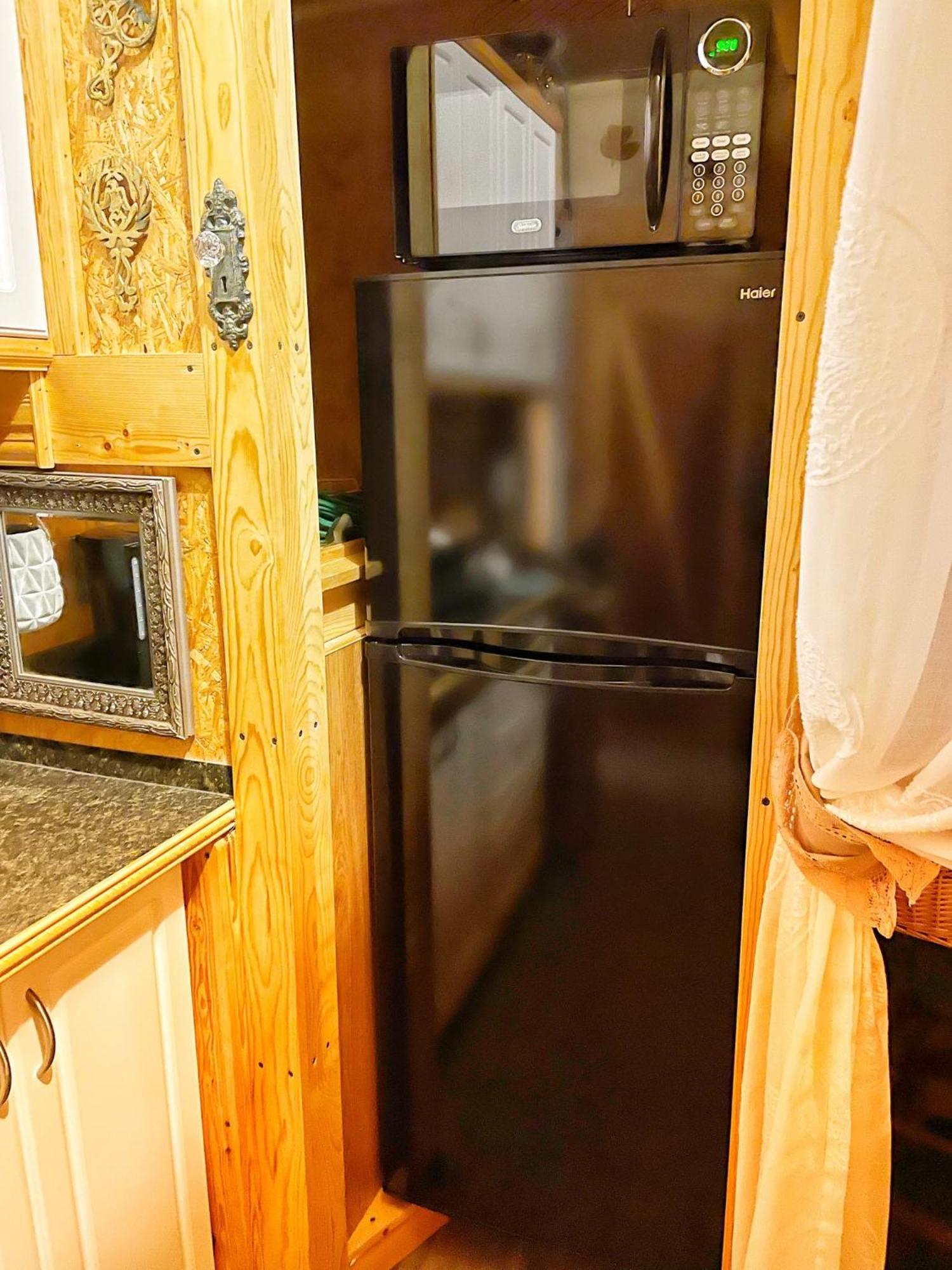 Tiny House, Wifi,Hot Tub,Secluded Βίλα Cosby Εξωτερικό φωτογραφία